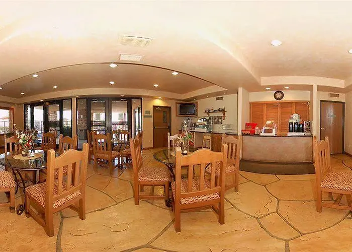 Hotel Comfort Near Kartchner Caverns Benson
